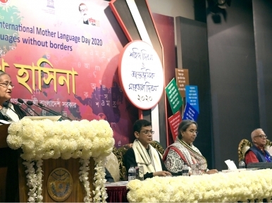 PM Hasina criticises those who can't pronounce Bangla properly, uses English accent in it 